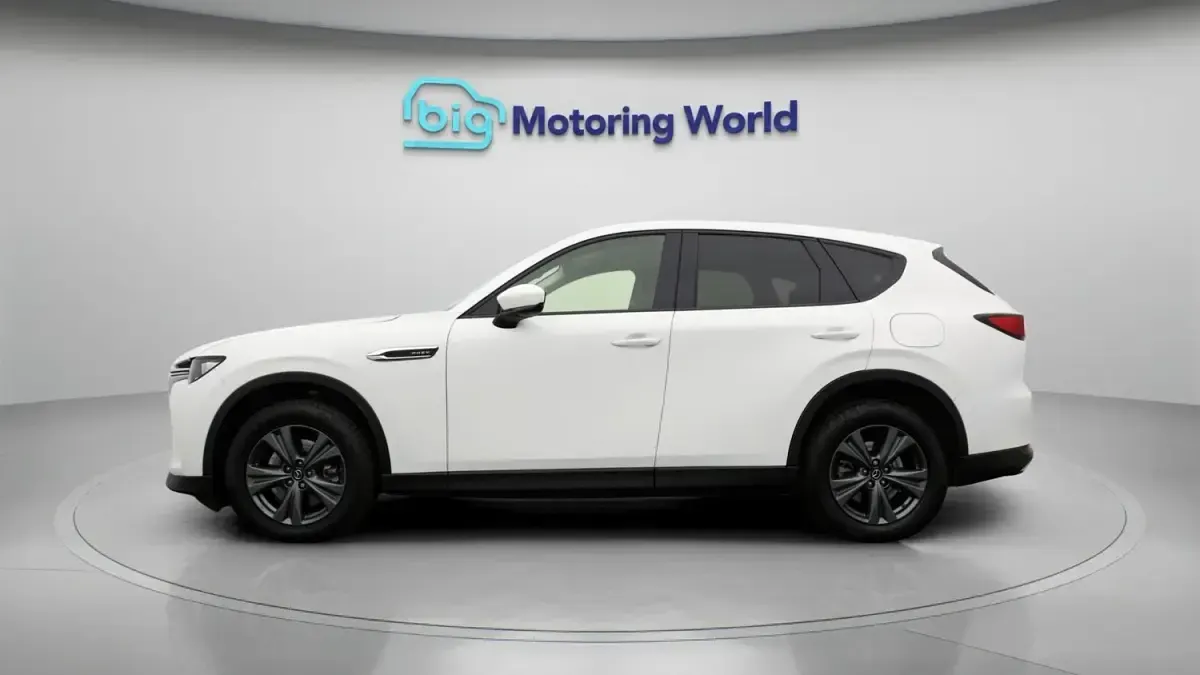 Usado Mazda CX-60 Exclusive-Line 328 HP (241 kW) 2024 Branco SUV