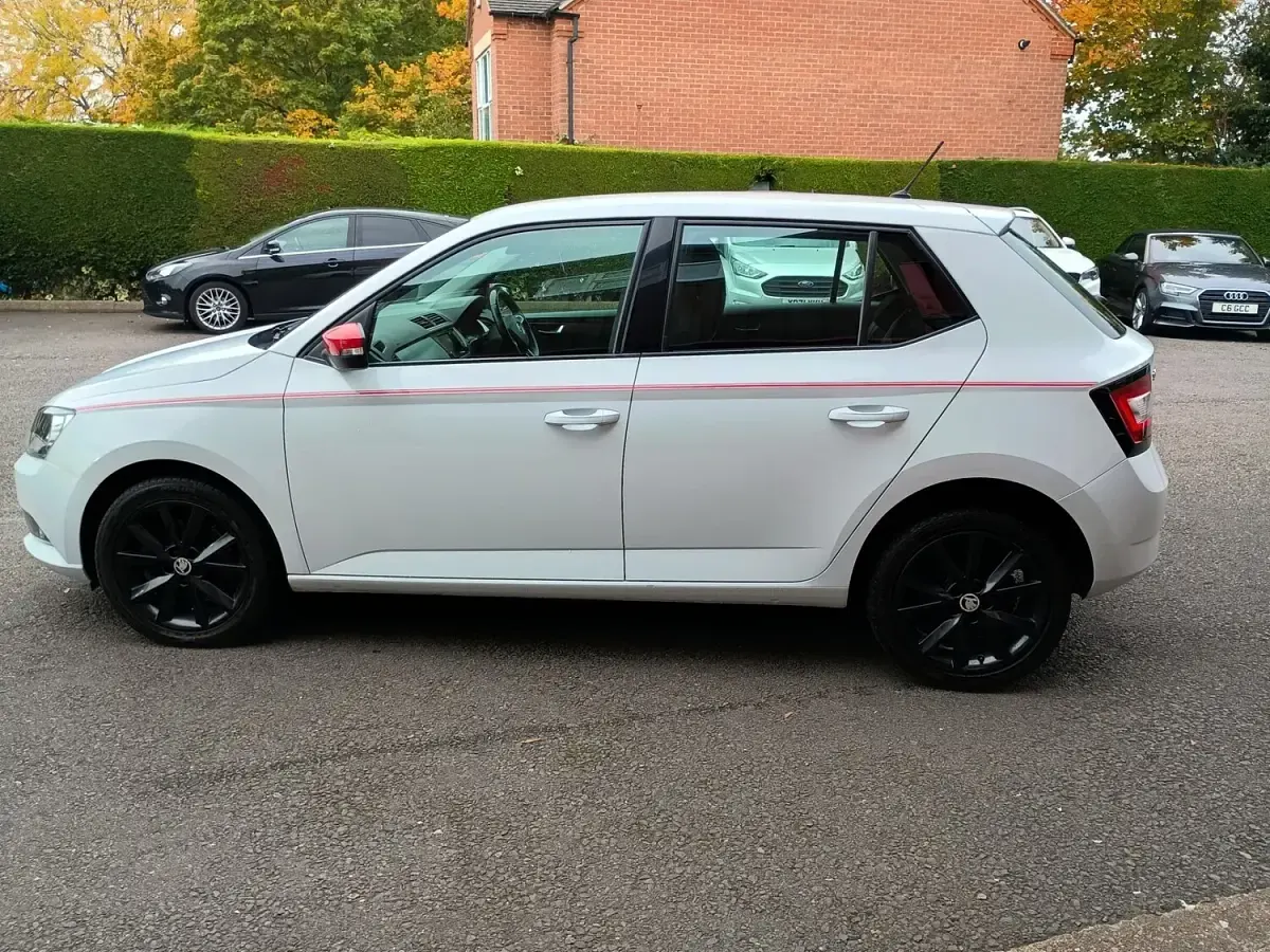 Used Skoda Fabia 110 HP (80 kW) 2018 White Hatchback