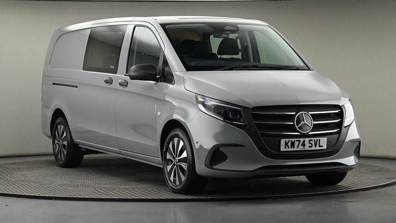 Graphite grey Used 2025 Mercedes Vito MPV | £34,500 (Fair price) - Image 1/4