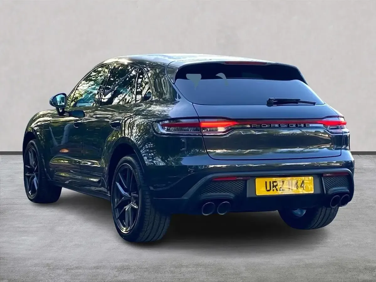 Used Porsche Macan 265 HP (194 kW) 2022 Grey SUV