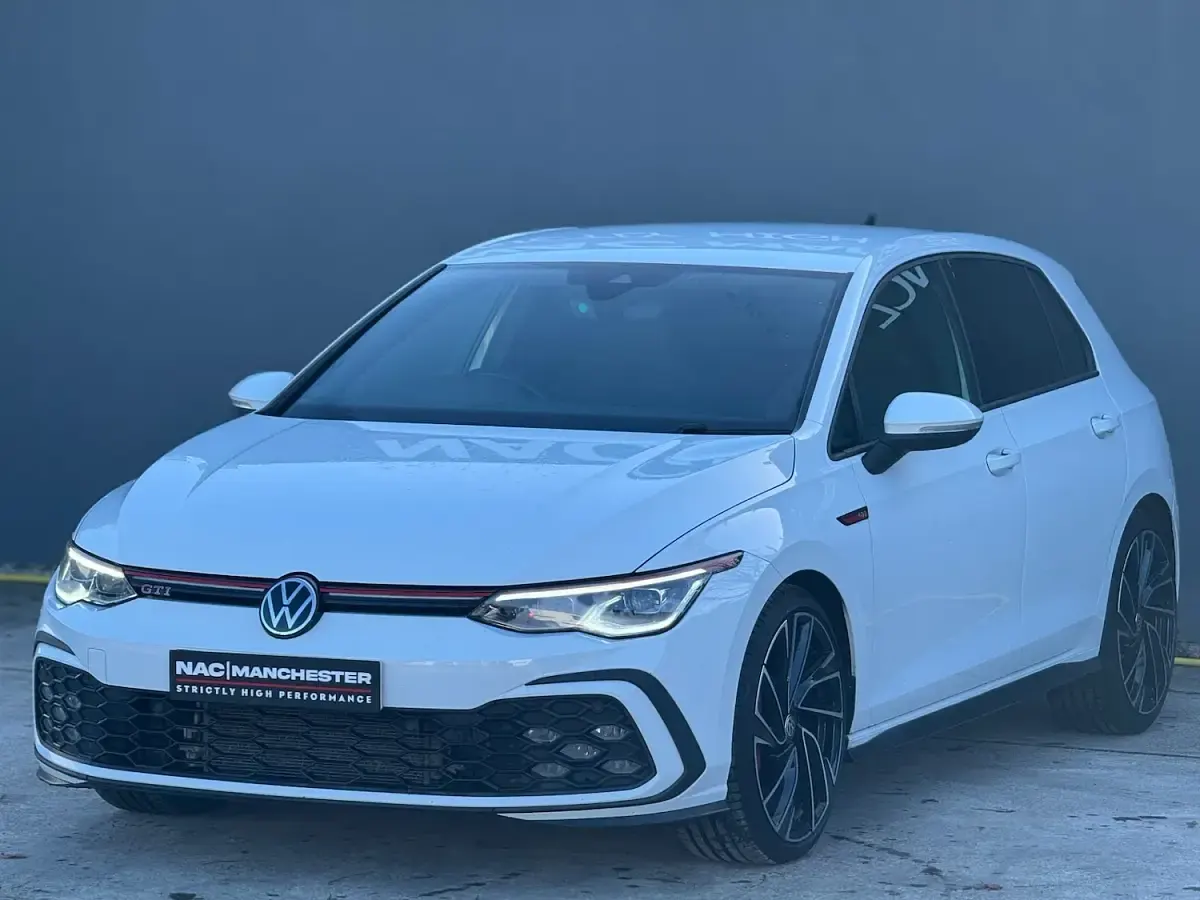 Used VW Golf VII GTI 245 HP (180 kW) 2021 White Hatchback