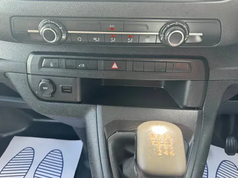 Used Citroën Dispatch 2023 White MPV