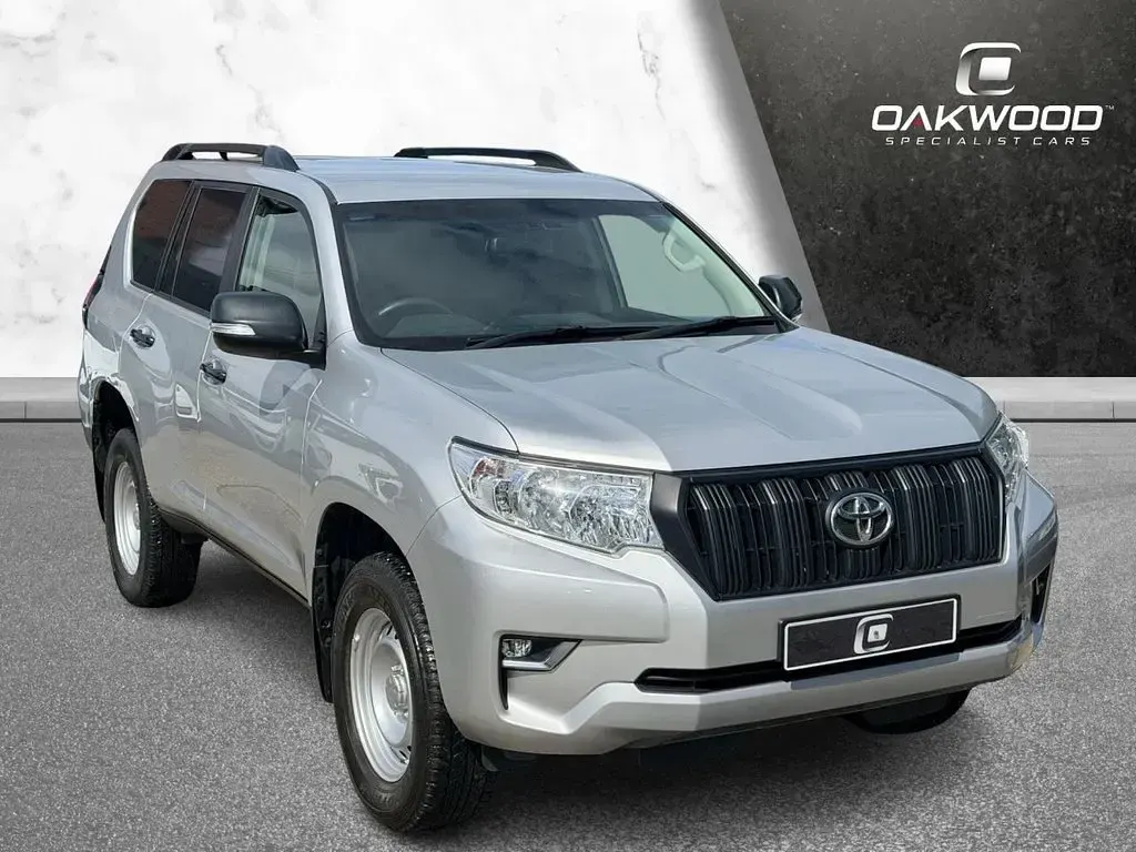 Used Toyota Land Cruiser 177 HP (130 kW) 2020 Silver Van