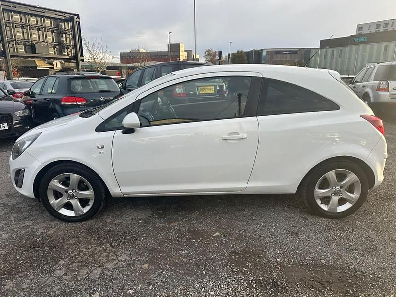 Used Vauxhall Corsa 2014 White Hatchback