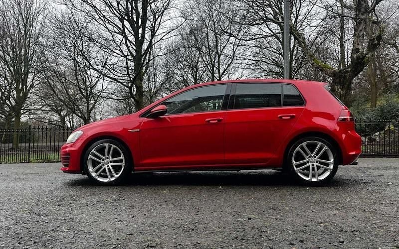 Używany VW Golf VII GTD 184 KM (135 kW) 2015 Czerwony Hatchback