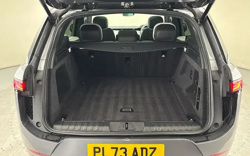 Used Land Rover Range Rover Sport SE Dynamic 300 HP (220 kW) 2023 Eiger grey SUV