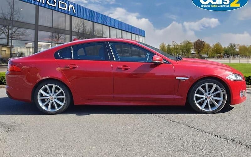 Second-hand Jaguar XF R-Sport 200 CP (147 kW) 2015 Berlinǎ