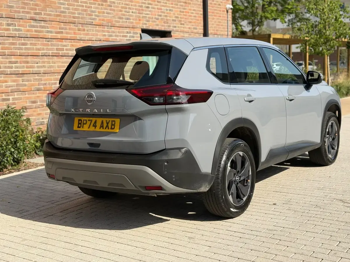 Used Nissan X-Trail Acenta Premium 163 HP (119 kW) 2024 Grey SUV