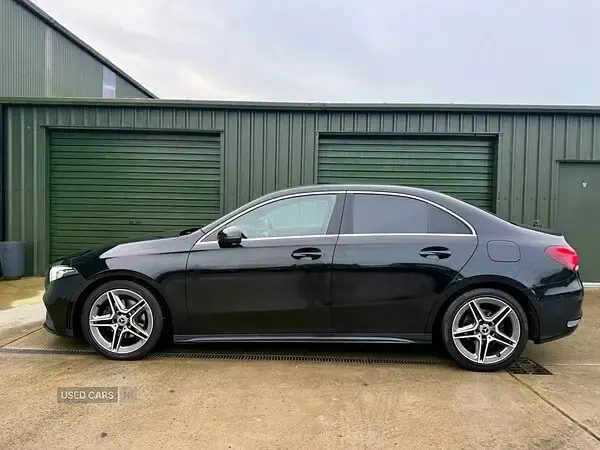 Used Mercedes A180 Executive 116 HP (85 kW) 2019 Black Sedan