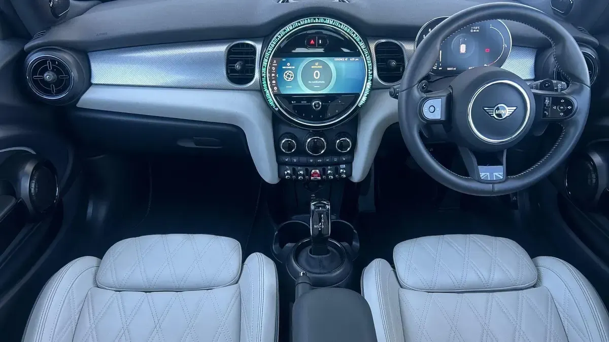 Usado Mini Cooper S Exclusive 176 CV (129 kW) 2023 Blanco Utilitario