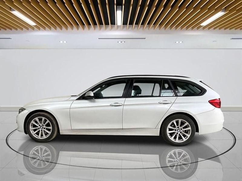 Used BMW 318 Comfort Edition 150 HP (110 kW) 2018 White Estate