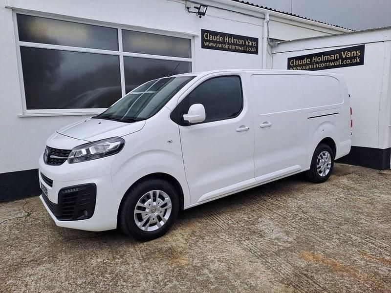 White Used 2020 Vauxhall Vivaro Sportive Van | £11,995 (Fair price) - Image 1/4