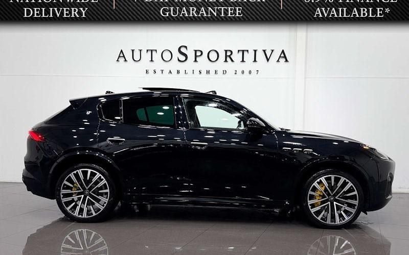 Used Maserati Grecale 330 HP (242 kW) 2025 SUV