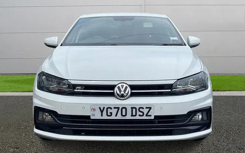 Used VW Polo R-line 116 HP (85 kW) 2020 White Hatchback