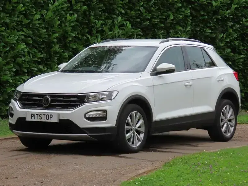 Used VW T-Roc SE 115 HP (84 kW) 2018 White SUV