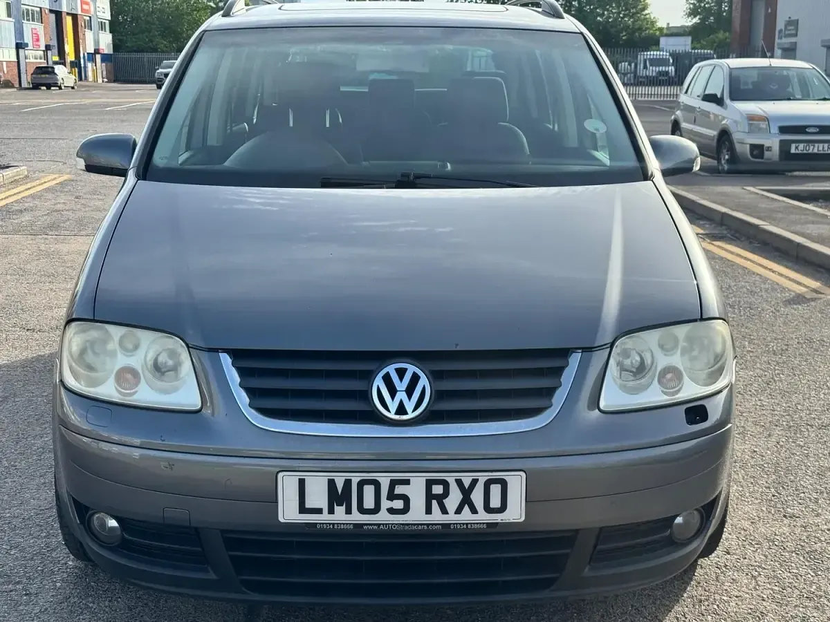 Used VW Touran SE 2005 Grey MPV