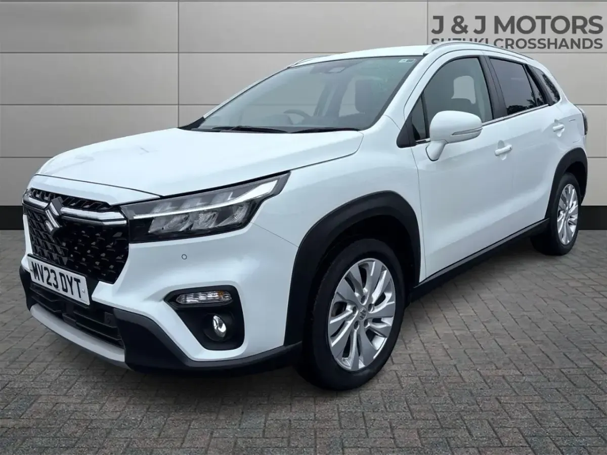 Used Suzuki SX4 S-Cross 2023 White SUV