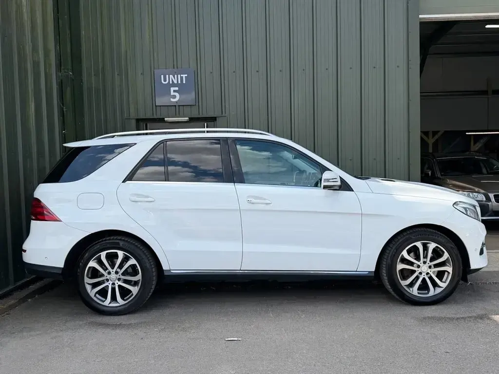 Used Mercedes GLE250 204 HP (150 kW) 2015 White SUV
