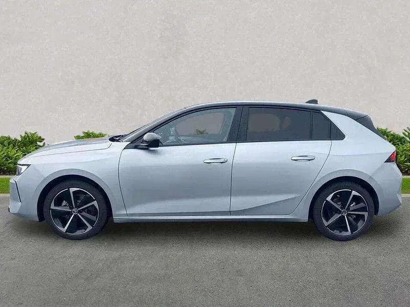 New Vauxhall Astra 2026 Crystal silver Hatchback