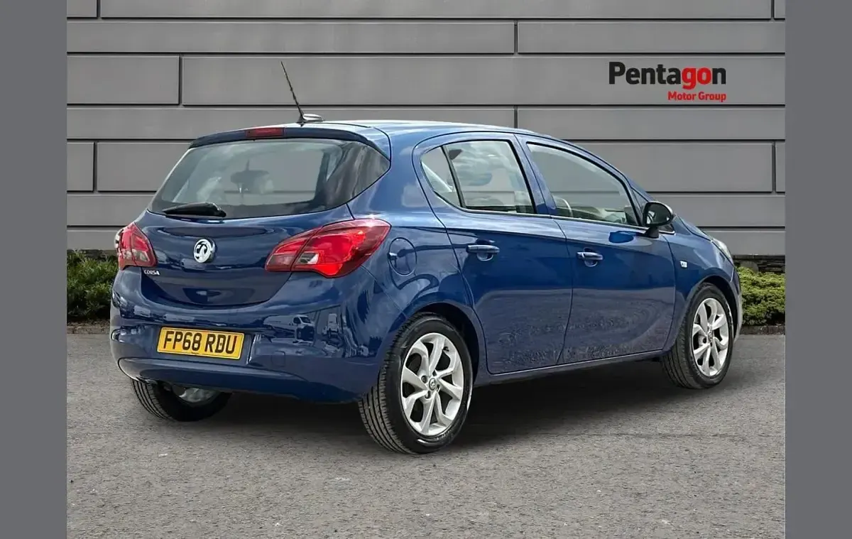 Used Vauxhall Corsa 88 HP (64 kW) 2019 Blue Hatchback