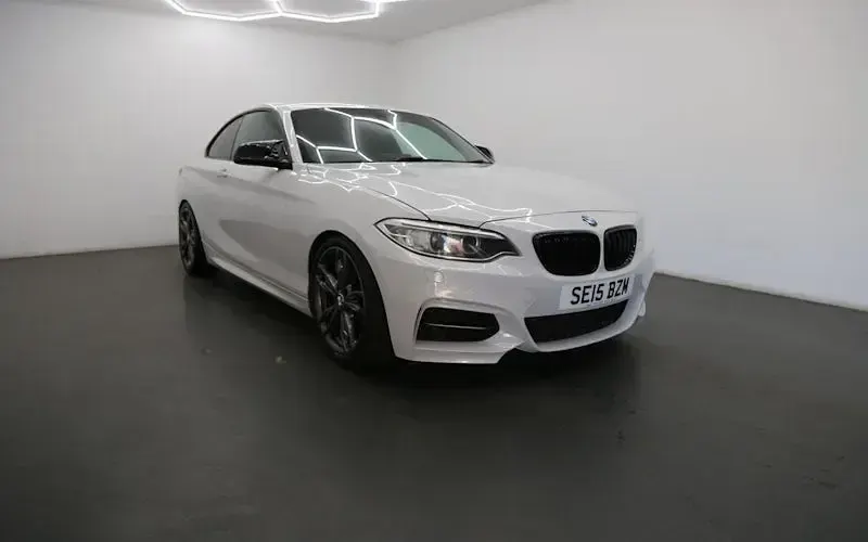 Used BMW M235 Comfort Edition 326 HP (239 kW) 2015 Coupe