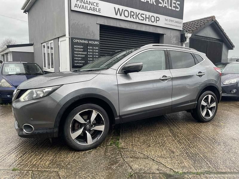 Used Nissan Qashqai N-TEC 110 HP (80 kW) 2015 Grey SUV