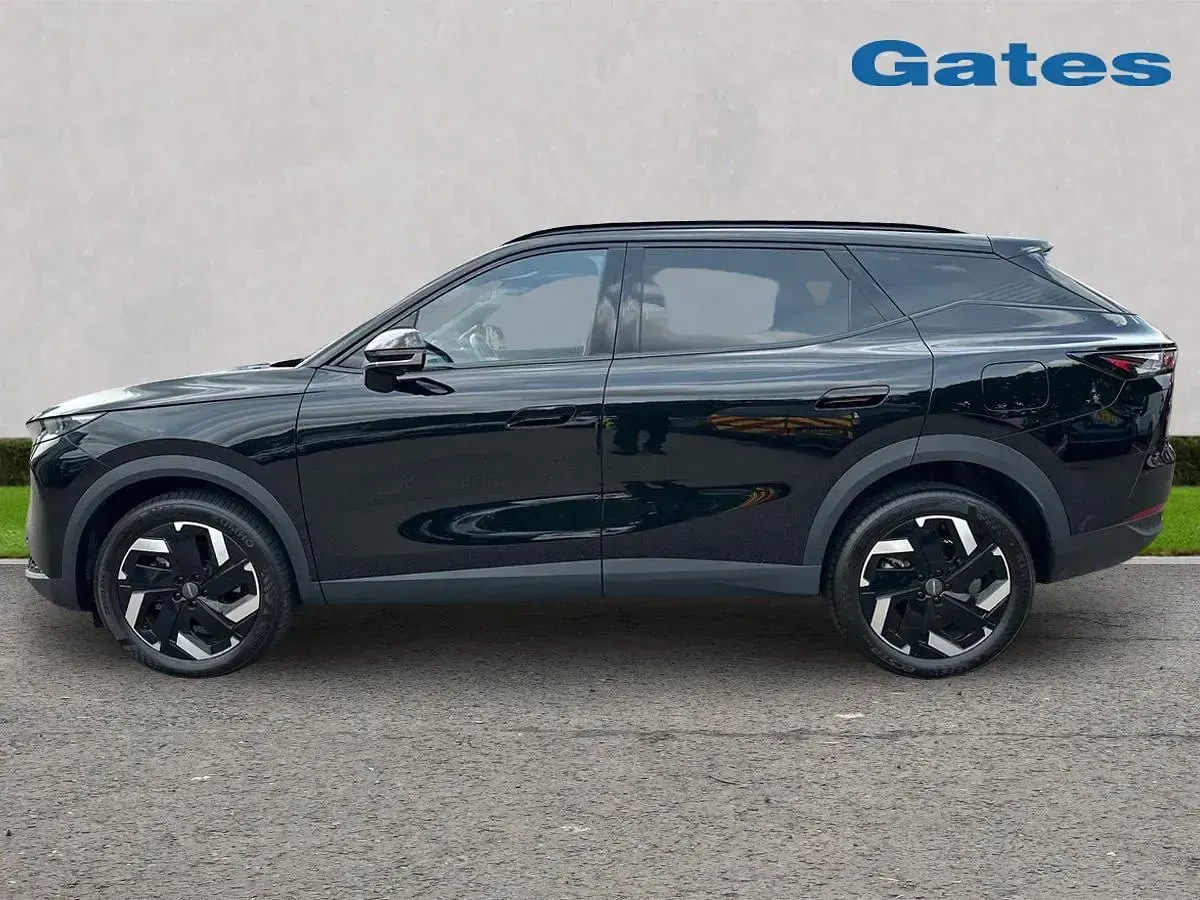 Used Omoda 7 2026 Black SUV