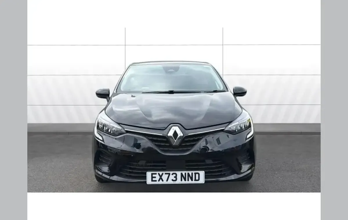 Used Renault Clio V Evolution 90 HP (66 kW) 2023 Black Hatchback
