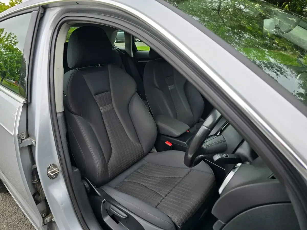 Used Audi A3 Sport 110 HP (80 kW) 2013 Silver Hatchback