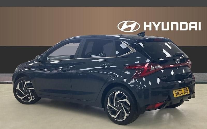 Used Hyundai i20 Premium 101 HP (74 kW) 2023 Other Hatchback