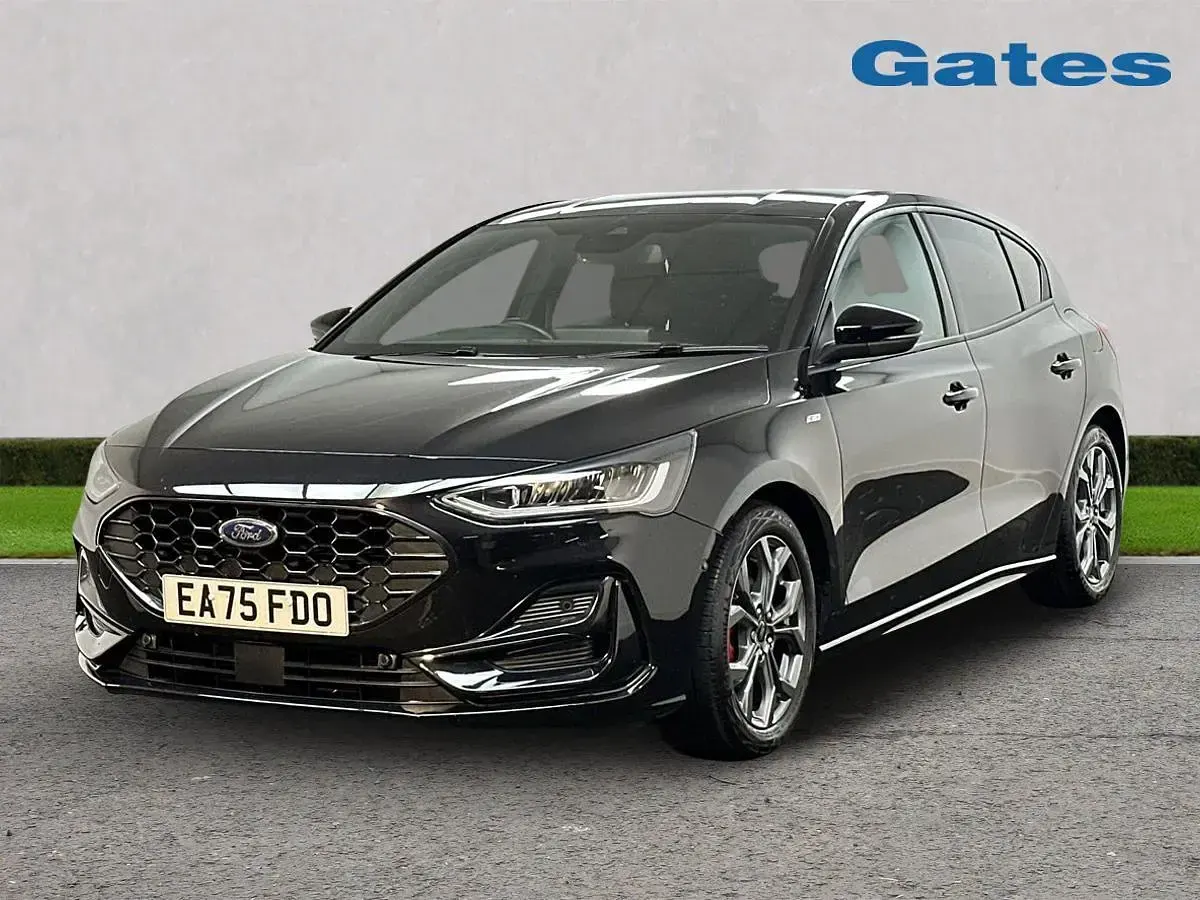 Used Ford Focus ST-Line 100 HP (73 kW) 2025 Black Hatchback