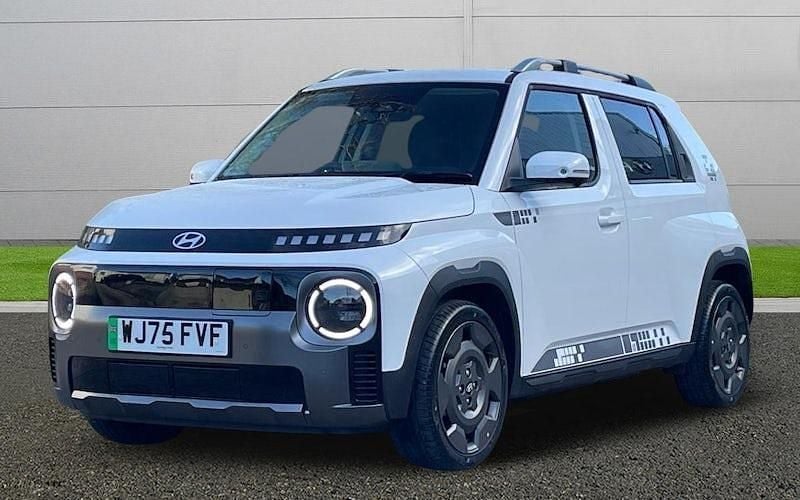 Used Hyundai Inster 85 kW (116 HP) 2025 White Hatchback