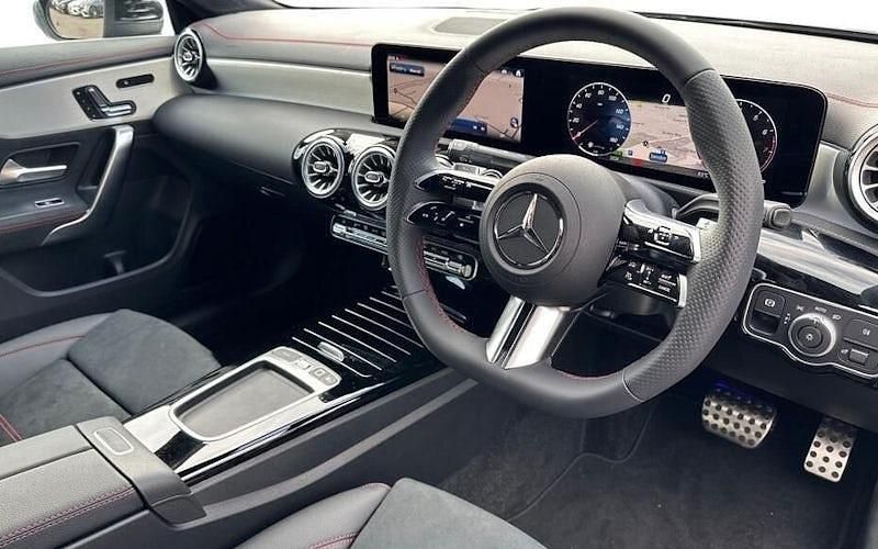 Used Mercedes CLA200 AMG Line Premium 163 HP (119 kW) 2025 Sedan