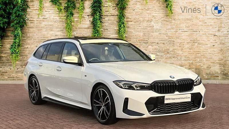 White Used 2022 BMW 330 M Sport Estate | £34,933 (Expensive) - Image 1/4