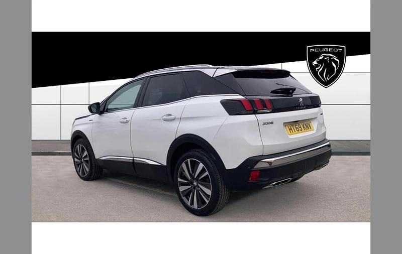 Used Peugeot 3008 Premium 131 HP (96 kW) 2020 White SUV