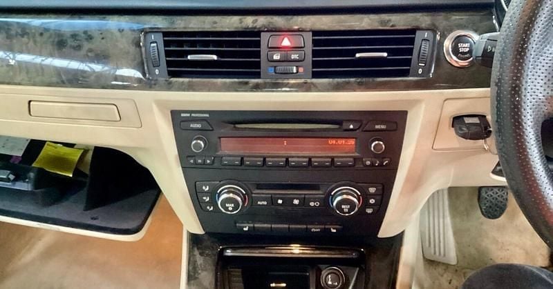 Used BMW 320 Cabriolet M Sport 170 HP (125 kW) 2008 Black Cabriolet