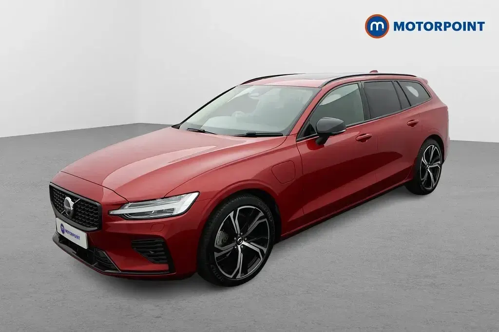 Used Volvo V60 Ultra 455 HP (334 kW) 2025 Red Estate