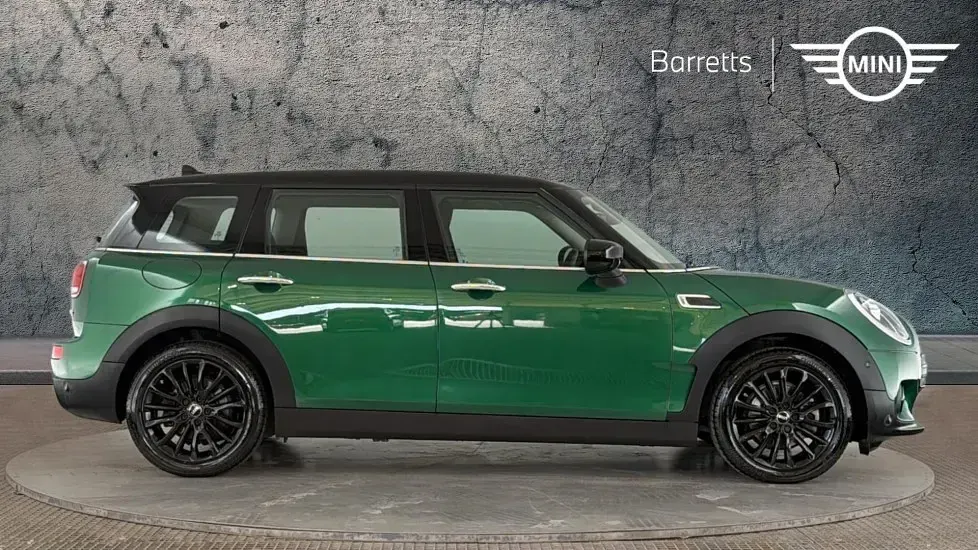 Used Mini Cooper Clubman Classic 134 HP (98 kW) 2019 Green Estate