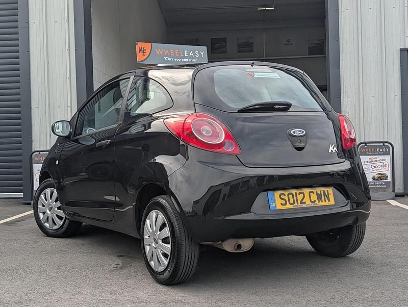 Usado Ford Ka Studio 69 HP (50 kW) 2012 Preto Citadino