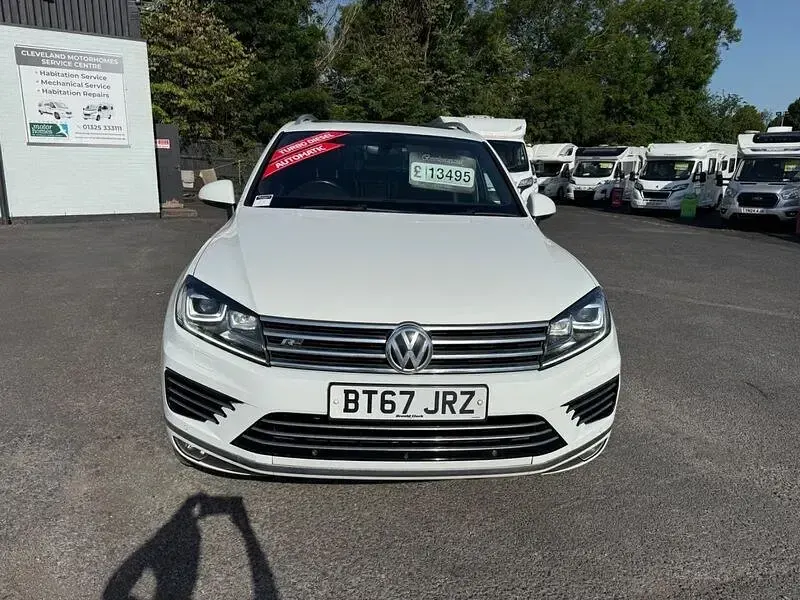Used VW Touareg R-line Plus 262 HP (192 kW) 2017 White SUV