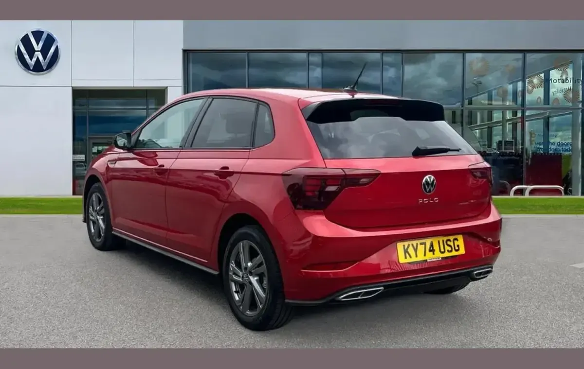 Used VW Polo R-line 110 HP (80 kW) 2024 Kings red premium metallic Hatchback