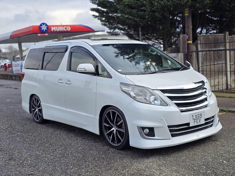 Used Toyota Alphard 2009 White MPV