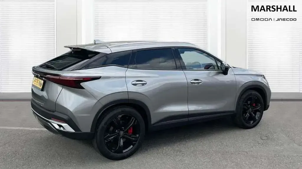 Used Omoda 5 147 HP (108 kW) 2025 Silver SUV