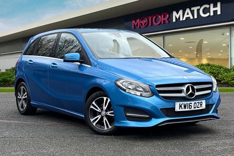 Used Mercedes B180 SE 2016 Blue MPV