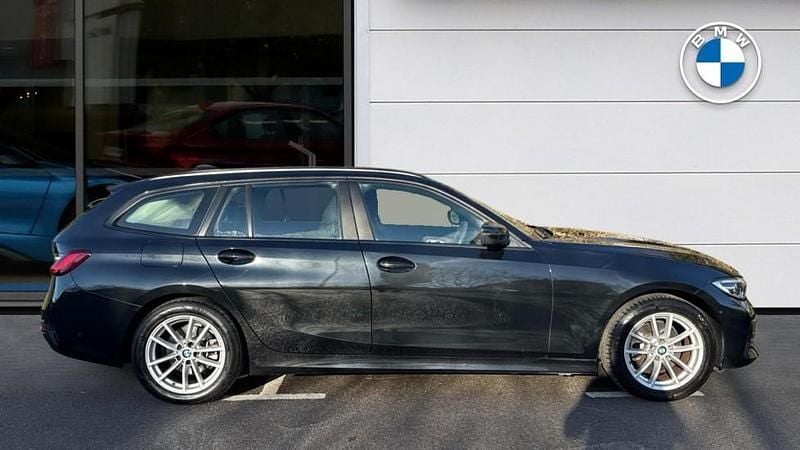 Used BMW 320 Sport Line 181 HP (133 kW) 2020 Black Estate