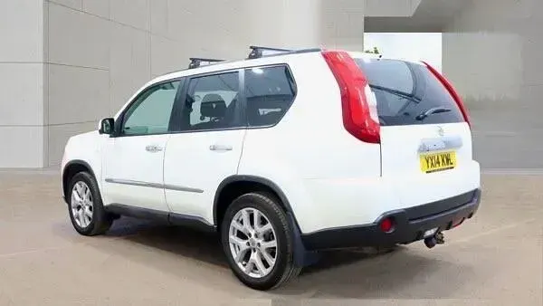 Used Nissan X-Trail Tekna 2014 White SUV