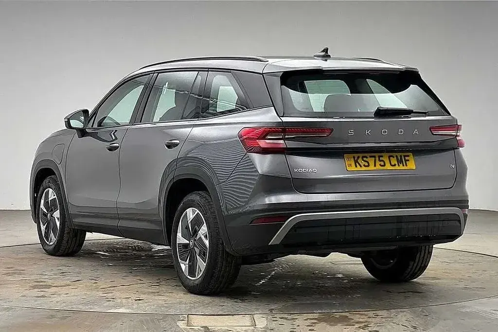 Used Skoda Kodiaq SE 200 HP (147 kW) 2026 Grey SUV
