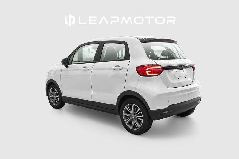 New Leapmotor T03 69 kW (95 HP) 2026 Light white Hatchback
