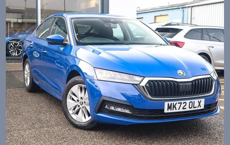 Used Skoda Octavia SE Technology 113 HP (83 kW) 2022 Blue Hatchback