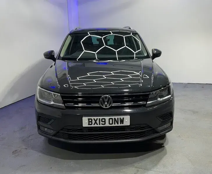 Used VW Tiguan SE 150 HP (110 kW) 2019 Grey SUV